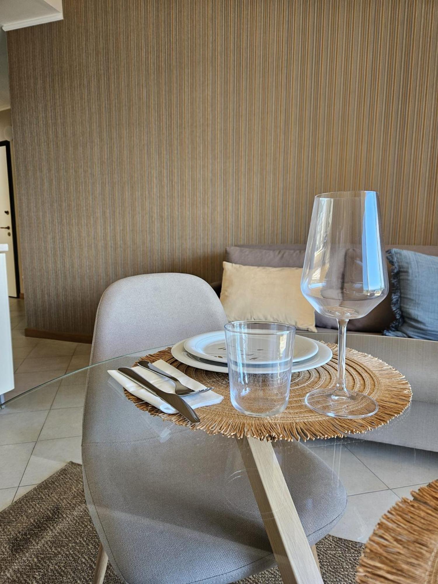 Apartamento La Baia Nel Porto San Remo Exterior foto