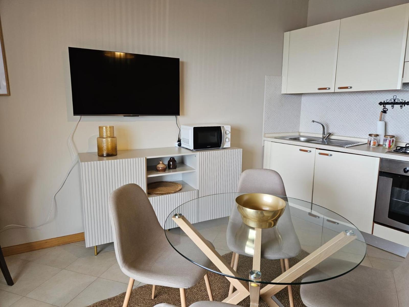 Apartamento La Baia Nel Porto San Remo Exterior foto
