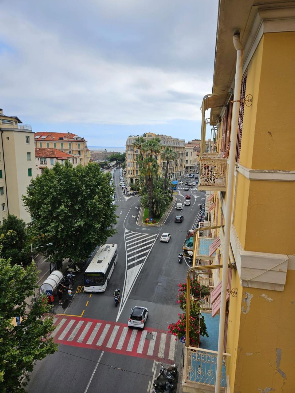 Apartamento La Baia Nel Porto San Remo Exterior foto